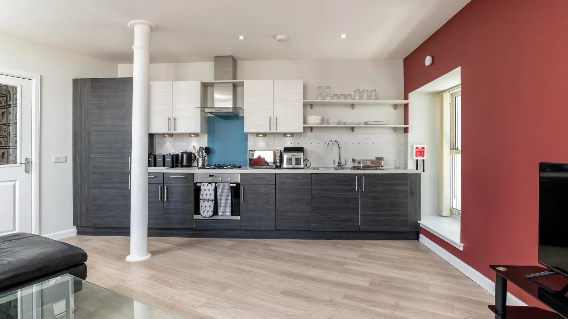 Central Comfort And Explore Nearby Cafes Aberdeen Appartamento